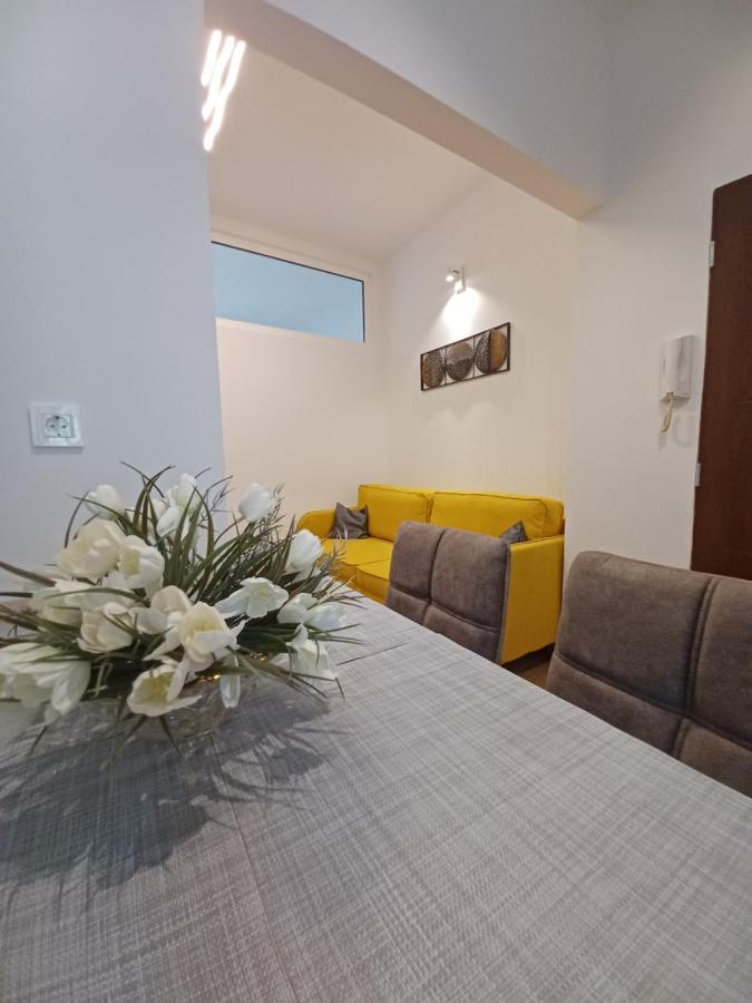Caligula City Center Apartment Pula Exterior photo